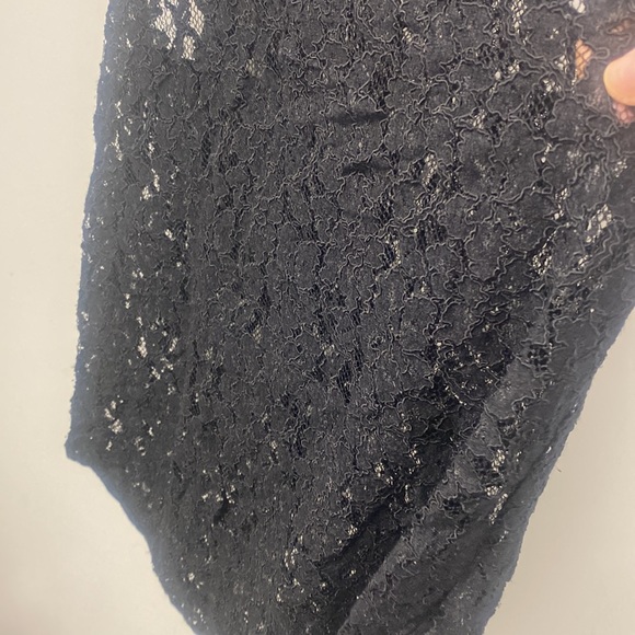 Aritzia Wilfred laced tank top - Picture 4 of 5